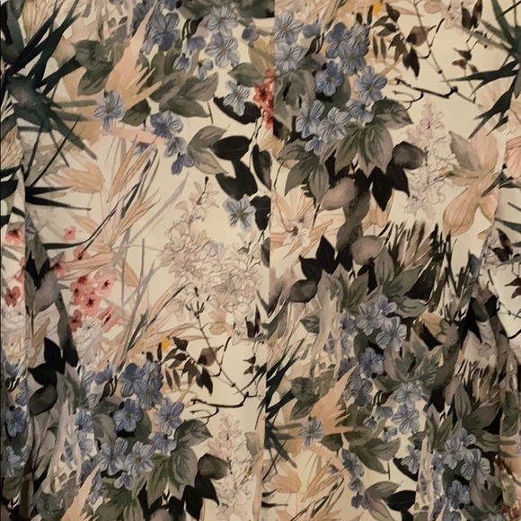 Zara Blazer - Picture 3 of 3